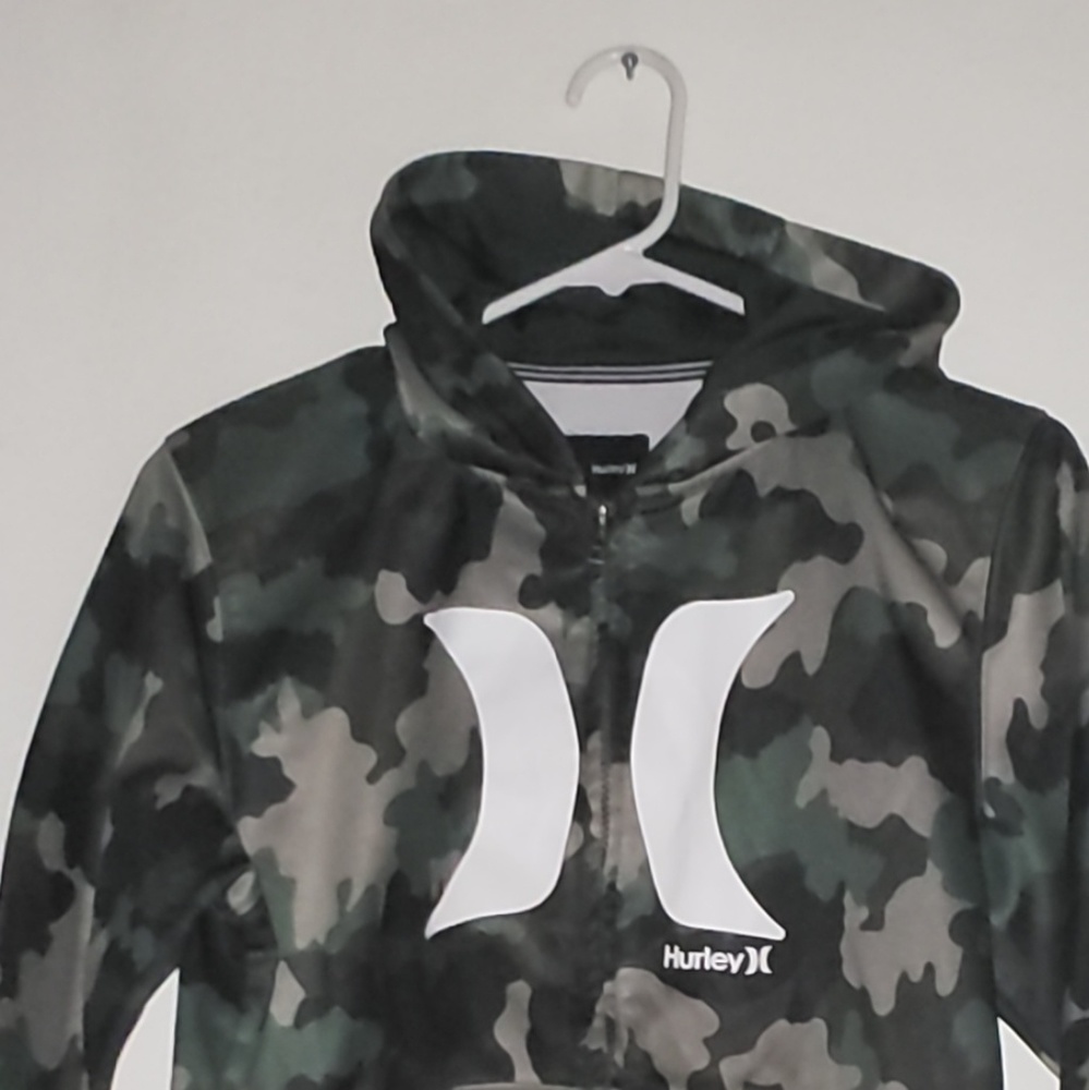 Hurley  camoflage